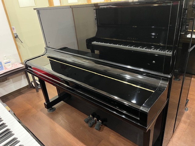 yamaha-u30bl-06