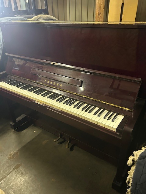 yamaha-u2-02